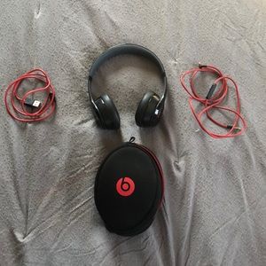 Beats wireless headphones